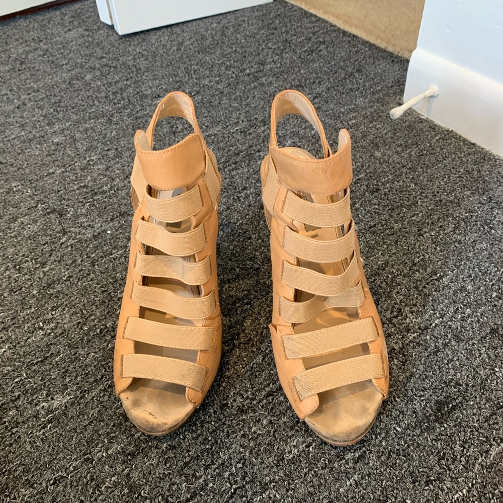 Guess heels